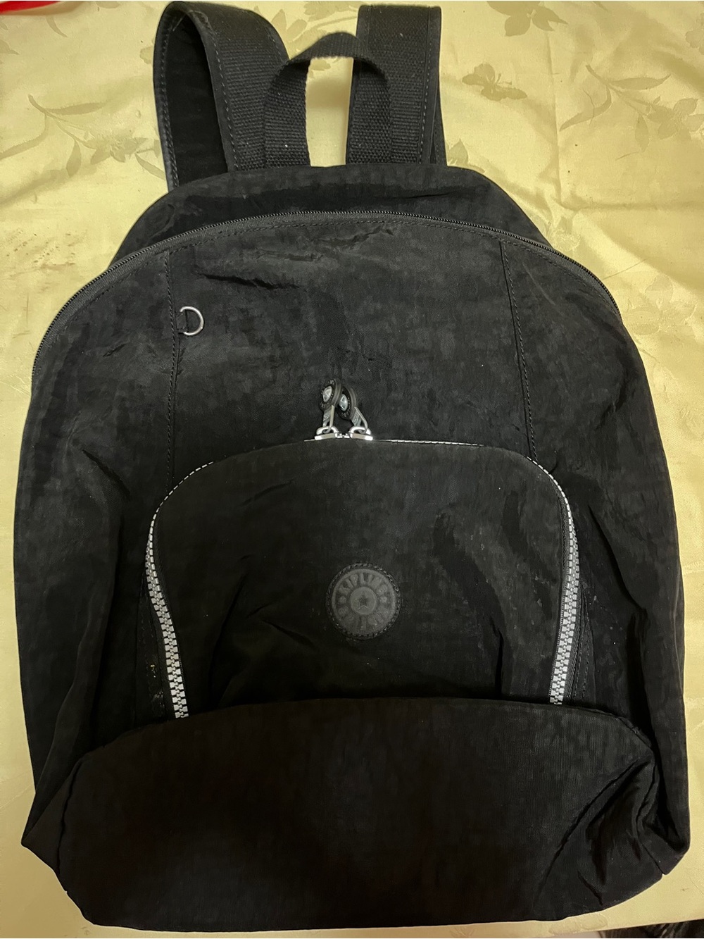 Kipling Seoul Large Backpack in Black
Crinkle Nylon very clean Barely used